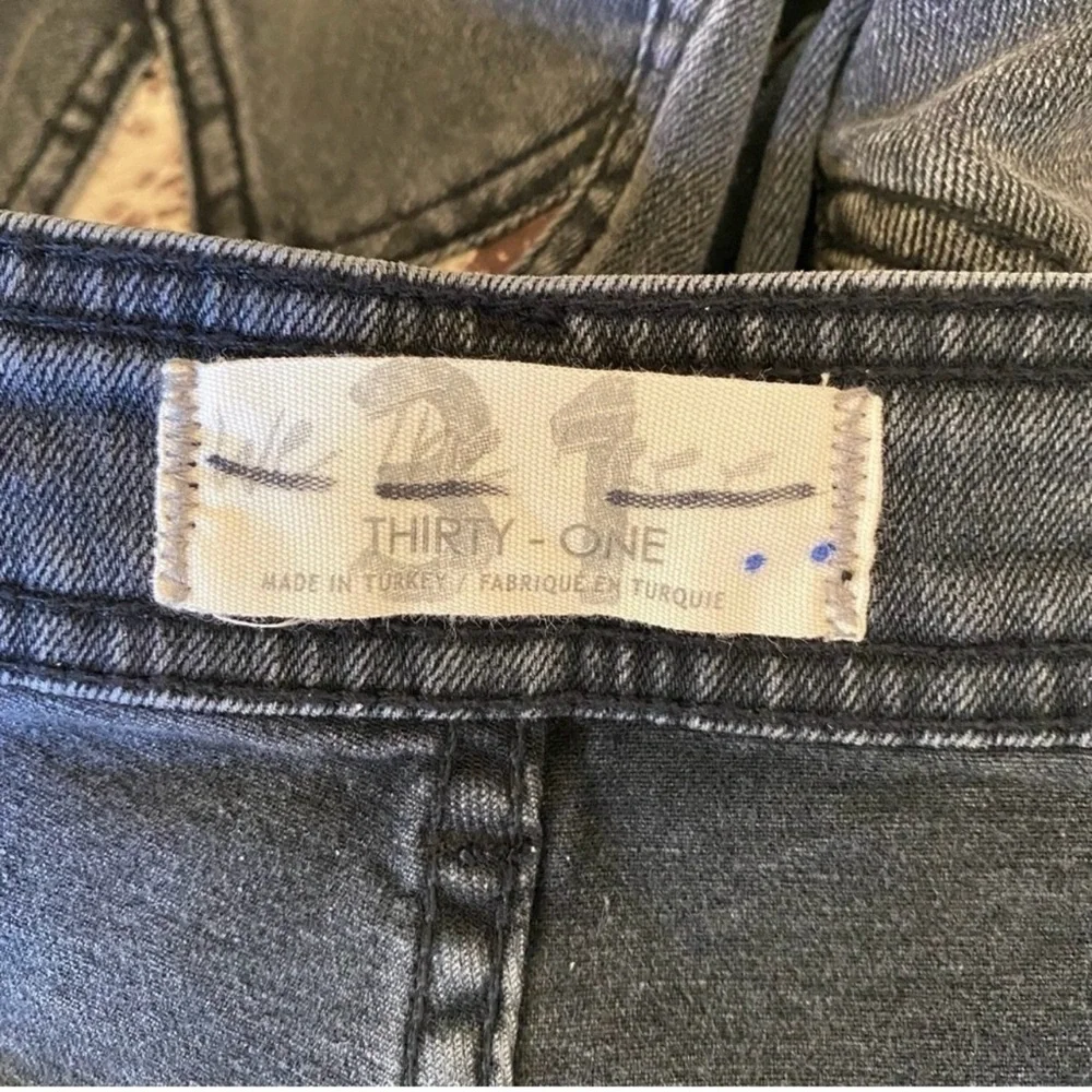 New Free People Firecracker Flare Jeans Patch in Black Python Star - Picture 6 of 6